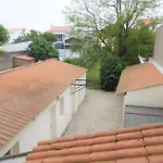 Sg000-002 2 Pieces 4 Couchages Gilles Croix De Vie