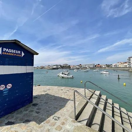 Sg000-002 2 Pieces 4 Couchages Gilles Croix De Vie *