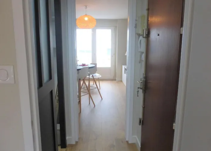 Sg000-002 2 Pieces 4 Couchages Gilles Croix De Vie Daire Saint Gilles Croix de vie